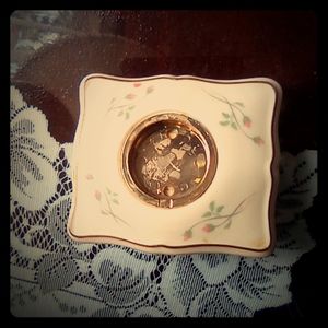 Lenox decorative clock. (without actual click)